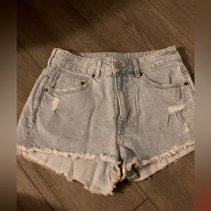 Light blue Jean shorts, size 4